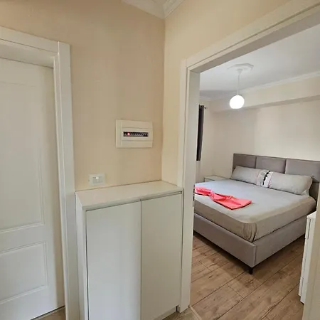 Mandi * Gjirokastër